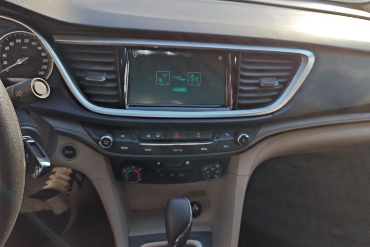 别克 英朗 2015款 15N 自动精英型中控内饰16