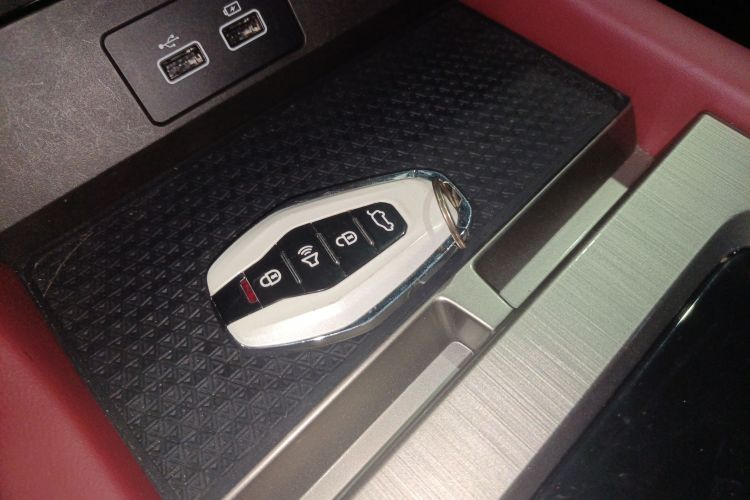 捷途X70 2023款 1.5T DCT梦想版 5座中控内饰11