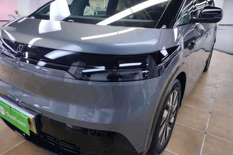 极氪MIX 2025款 长续航智驾版局部细节36