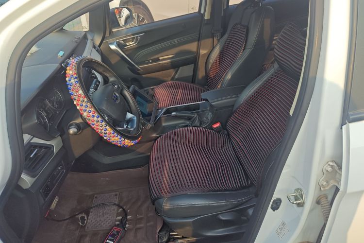 吉利汽车 远景X3 2020款 1.5L CVT尊贵型中控内饰19