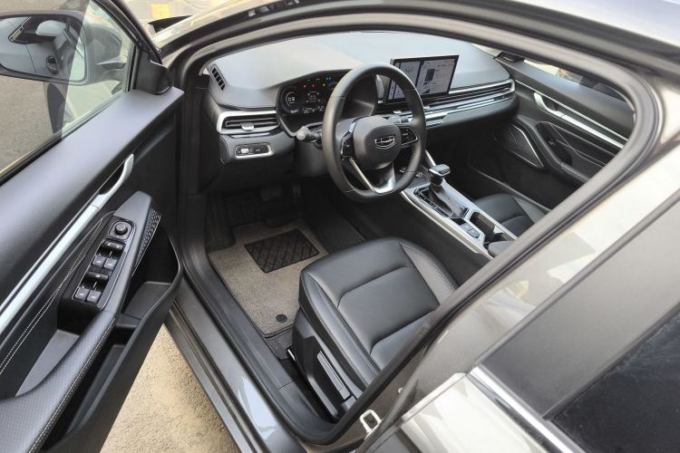 吉利汽车 帝豪 2023款 第4代冠军版 1.5L CVT豪华型中控内饰20