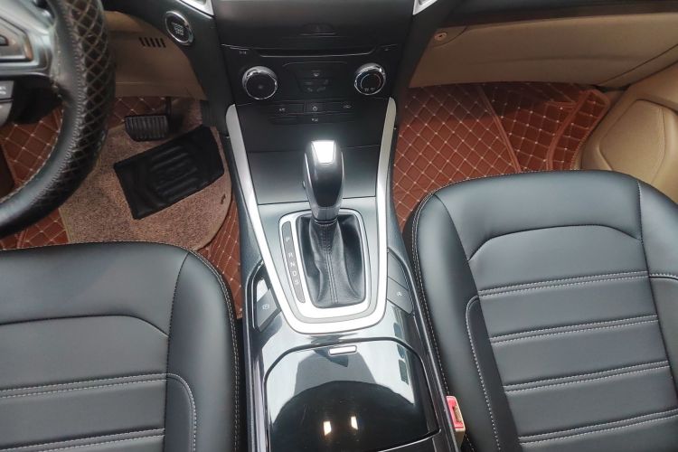 福特 锐界 2016款 EcoBoost 245 两驱精锐型 5座中控内饰18