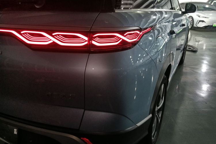 比亚迪 护卫舰07 2023款 DM-i 100KM 旗舰型车身外观6006