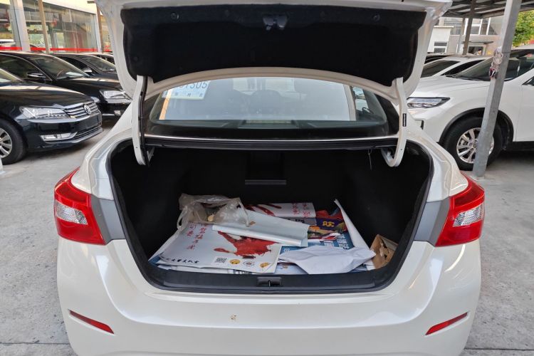 日产 轩逸·纯电 2018款 智尊版机舱底盘23