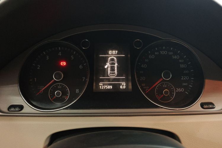 大众 迈腾 2013款 1.8TSI 领先型中控内饰14