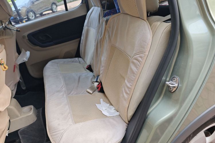 斯柯达 晶锐 2012款 1.6L Scout中控内饰7004