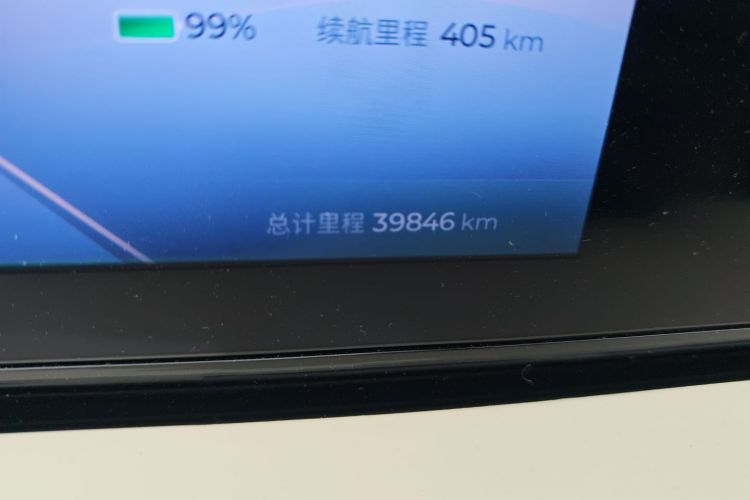 五菱汽车 五菱缤果 2023款 410km 灵犀尊享款中控内饰15