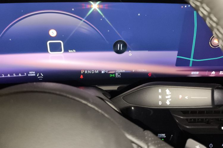 别克 君越 2023款 艾维亚版中控内饰15