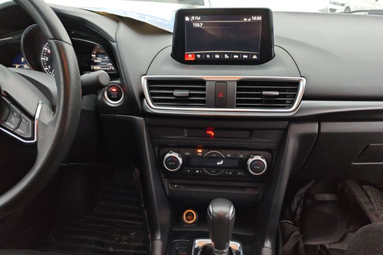 马自达3 昂克赛拉 2017款 三厢 2.0L 自动旗舰型 国V局部细节16