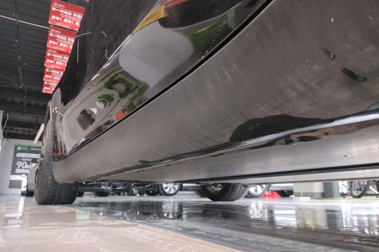 特斯拉 Model Y 2022款 改款 后轮驱动版局部细节9001