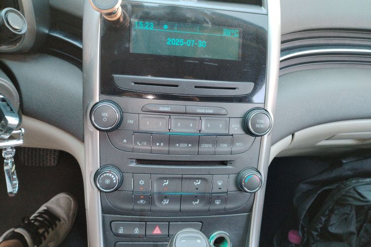 雪佛兰 迈锐宝 2014款 2.0L 自动舒适版局部细节16