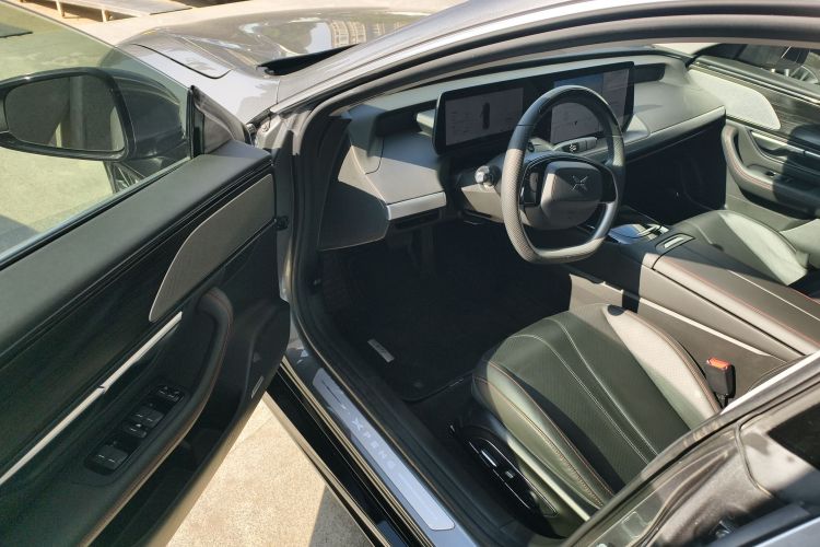 小鹏P7 2022款 625E中控内饰20