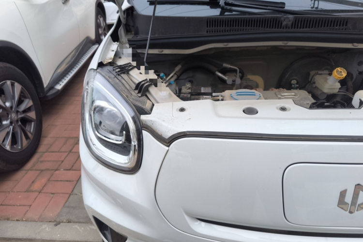 零跑汽车 零跑T03 2023款 310轻享版车身外观8