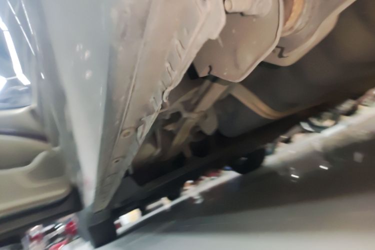 别克GL8 2017款 25S 舒适型 国V机舱底盘30