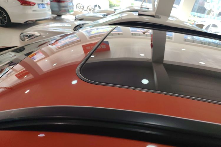 宝马2系旅行车 2016款 218i 时尚型车身外观57