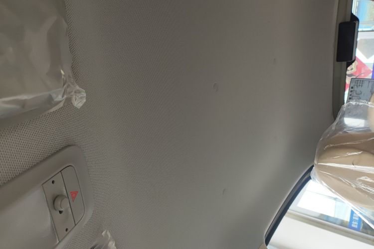 五菱汽车 宏光MINIEV 2025款 四门版 进阶款中控内饰22