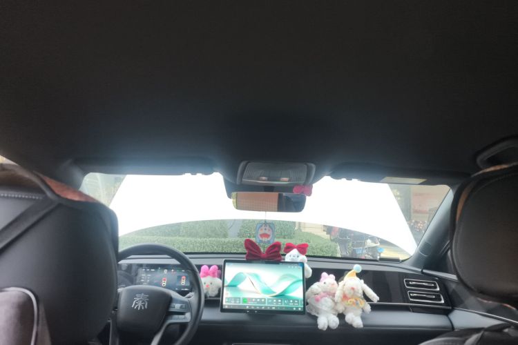 比亚迪 秦L 2025款 DM-i 智驾版 80KM领先型中控内饰22