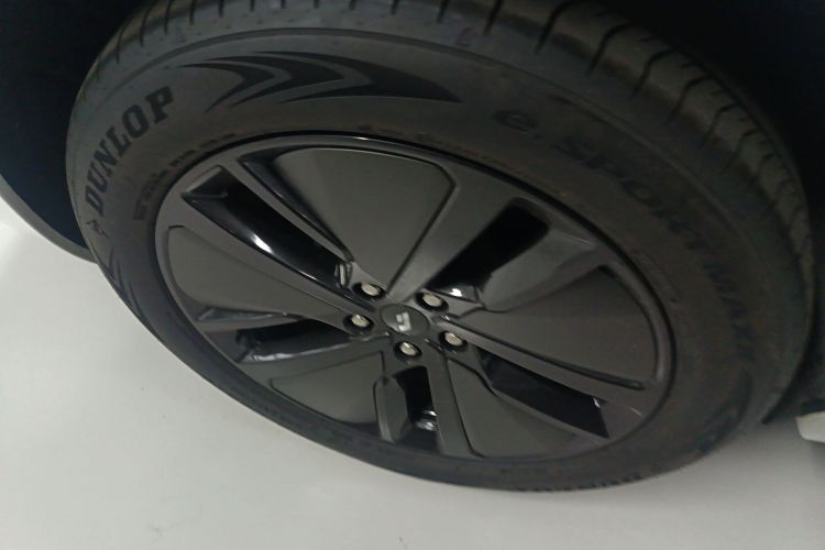 理想汽车 理想L6 2024款 Pro车身外观6008