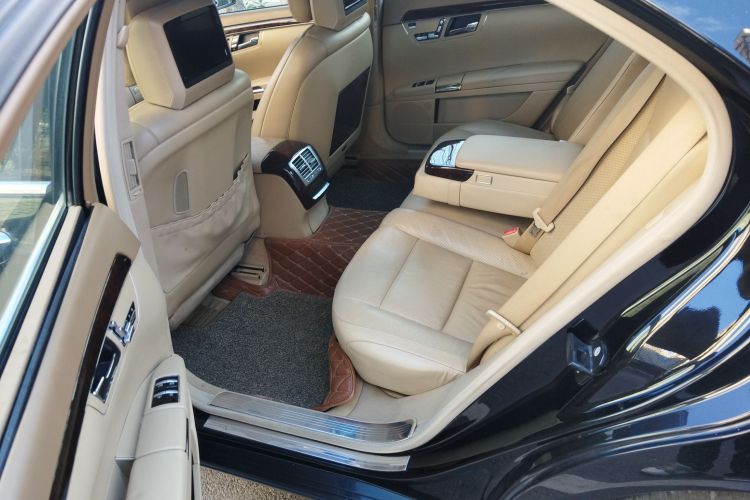 奔驰S级 2012款 S 400 L HYBRID Grand Edition中控内饰21