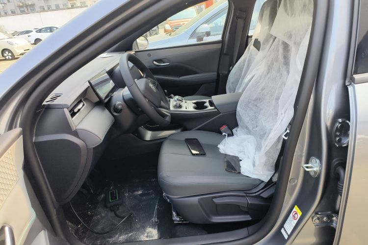 比亚迪 秦PLUS 2025款 DM-i 智驾版 55KM领先型中控内饰19