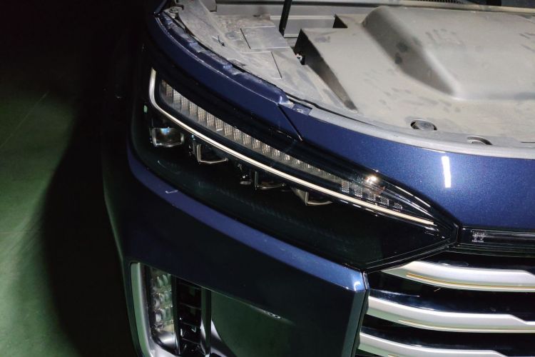 星途揽月C-DM 2025款 180 超长续航Ultra四驱 7座车身外观8