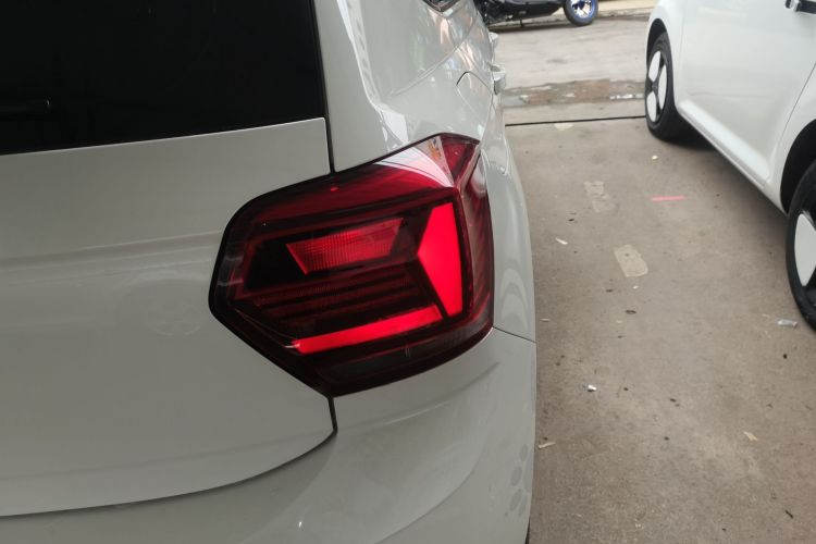 大众 Polo 2019款 Plus 1.5L 自动全景乐享版车身外观9