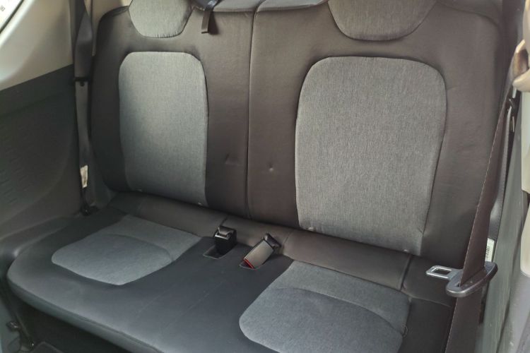 五菱汽车 宏光MINIEV 2022款 马卡龙臻享款 磷酸铁锂中控内饰21