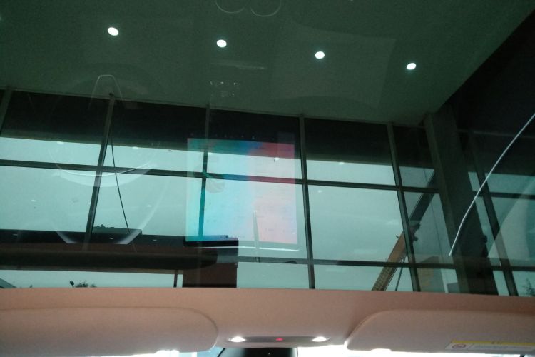 特斯拉 Model 3 2023款 后轮驱动版中控内饰22