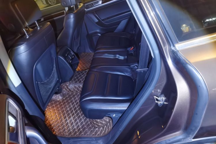 大众 途锐 2015款 3.0TDI 柴油标配型中控内饰7004