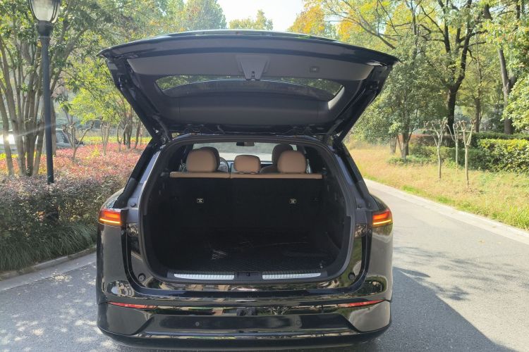 小鹏G9 2025款 680 超长续航四驱 Max局部细节23