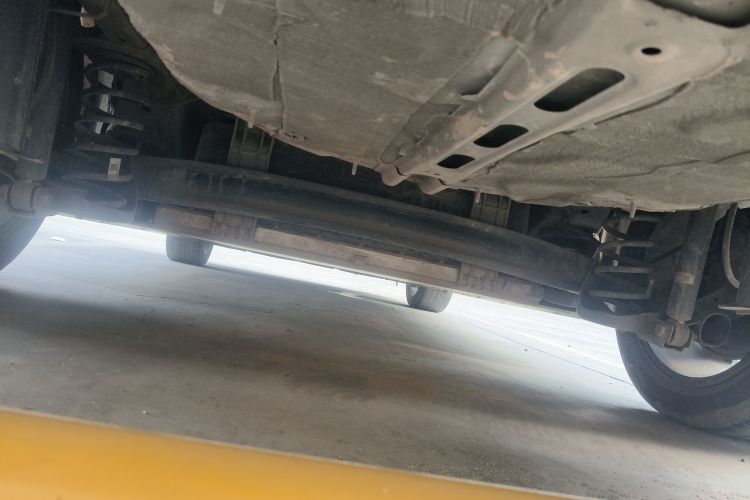 埃安 AION S Plus 2023款 70 乐享版 三元锂局部细节9009