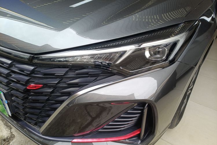 长安 逸动 2023款 畅享版 PLUS 蓝鲸NE 1.4T GDI DCT尊贵版局部细节36