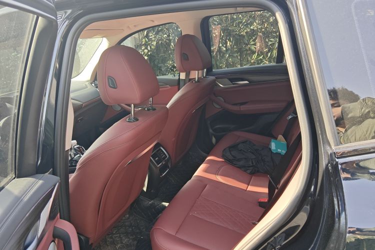 宝马X3 2023款 xDrive30i 领先型 M曜夜套装中控内饰21