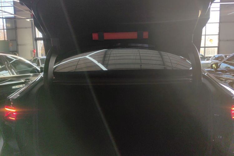 比亚迪 汉 2025款 DM-i 125KM精英型机舱底盘23