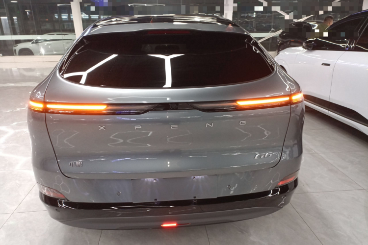小鹏G6 2023款 755 超长续航 Pro车身外观6