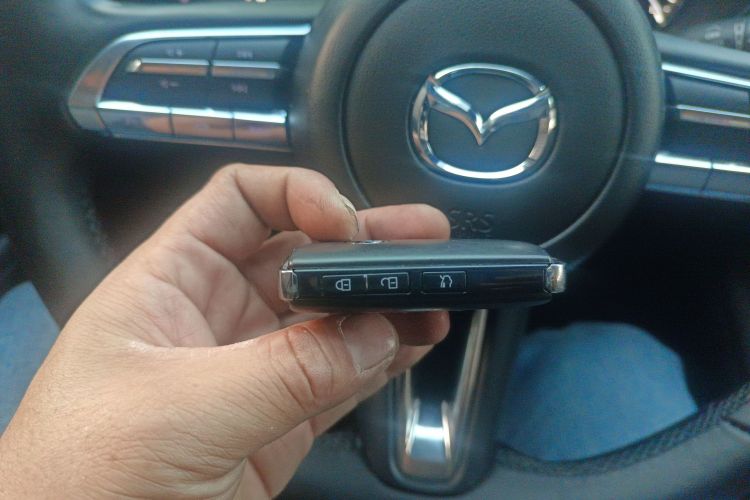 马自达3 昂克赛拉 2023款 2.0L 自动质雅版中控内饰11