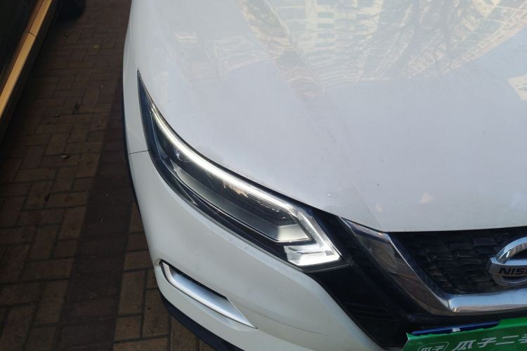 日产 逍客 2021款 2.0L CVT豪华版车身外观8