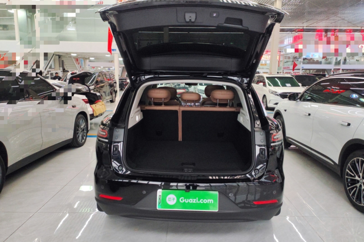 零跑汽车 零跑C11 2026款 纯电 640激光雷达智尊版机舱底盘23