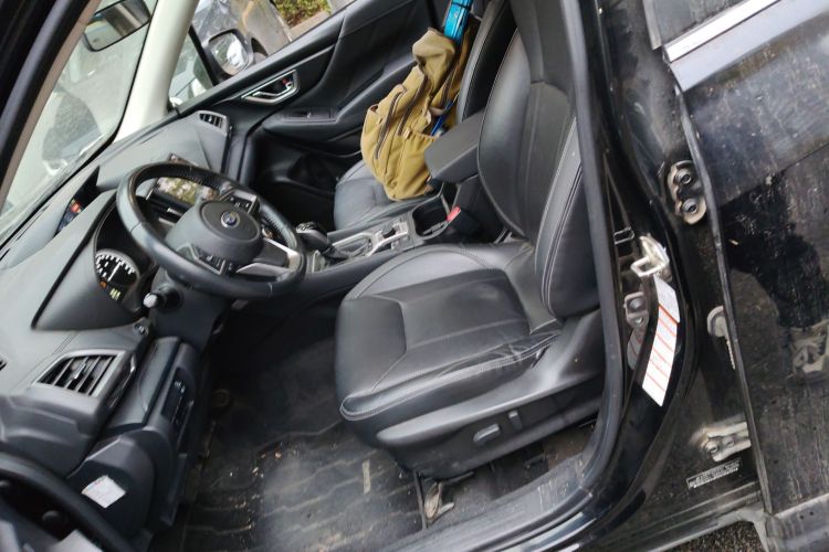 斯巴鲁 森林人 2019款 2.0i 豪华版EyeSight中控内饰19