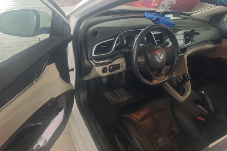 别克 英朗 2015款 15N 手动精英型中控内饰20