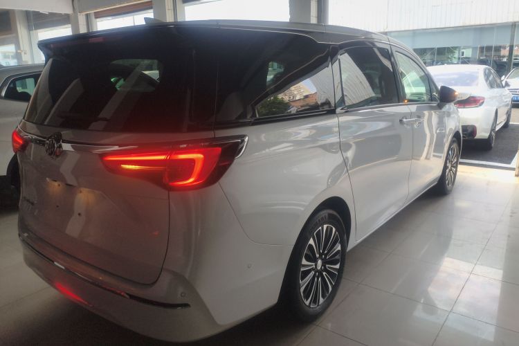 别克GL8 2021款 ES陆尊 653T 豪华型车身外观6005