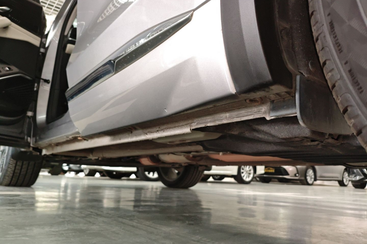 吉利汽车 星越L 2023款 2.0TD 高功自动两驱旗舰型局部细节9002