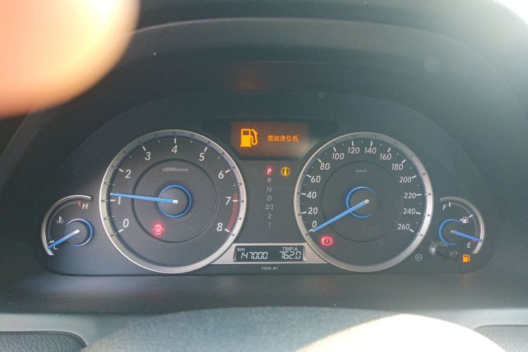 本田 歌诗图 2016款 2.4L 豪华版中控内饰14