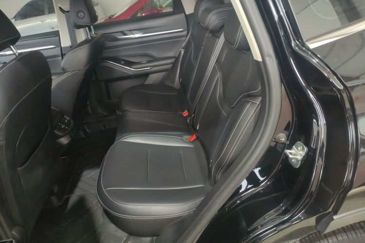 哈弗H6 2021款 第三代 1.5T 自动两驱Max中控内饰21