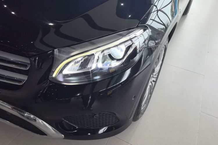 奔驰GLC 2017款 GLC 200 4MATIC车身外观36