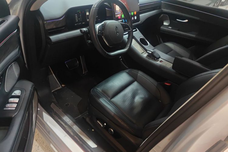 鸿蒙智行 问界M5 2022款 增程后驱标准版中控内饰19