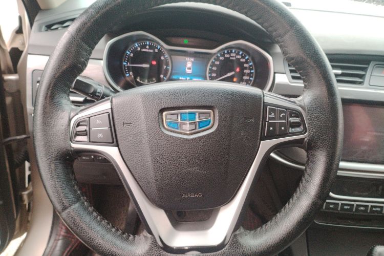 吉利汽车 帝豪 2017款 三厢百万款 1.5L CVT向上版中控内饰13