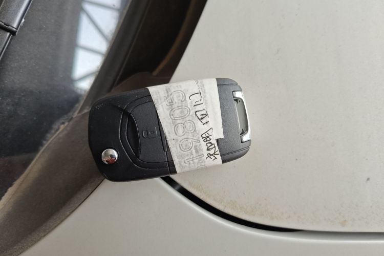 五菱汽车 宏光MINIEV 2025款 四门版 进阶款中控内饰11