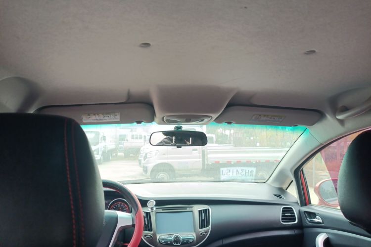 凯翼C3R 2015款 1.5L 手动黄钻版局部细节22