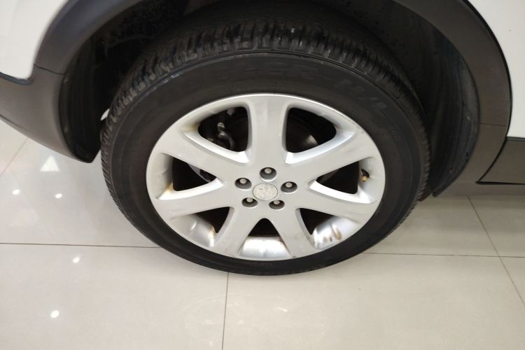 别克 昂科拉 2015款 1.4T 手动两驱都市进取型车身外观6001